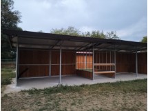 foto 1.1.1 capannine con fienile